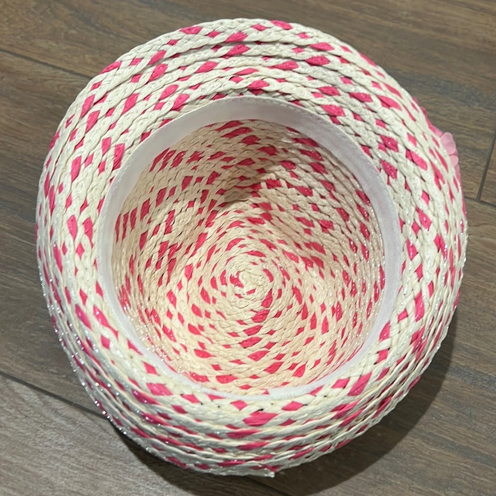 Pretty straw pink floral stone hat! - Picture 3 of 3